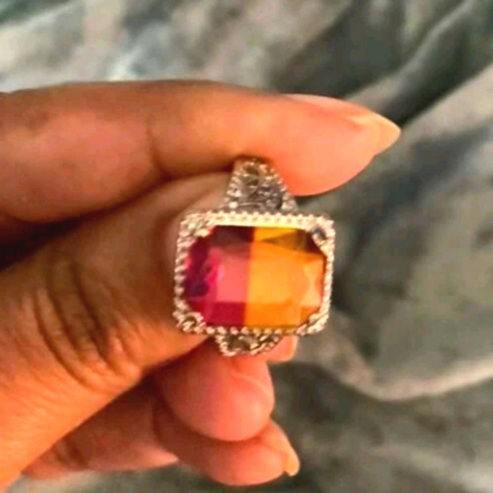 Emery ROSE Gemstone Decor Ring sz 10 - Picture 5 of 7
